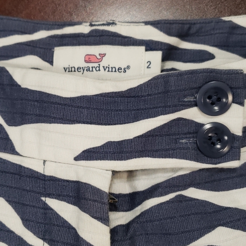 Vineyard Vines Blue Print Shorts - Picture 2 of 3